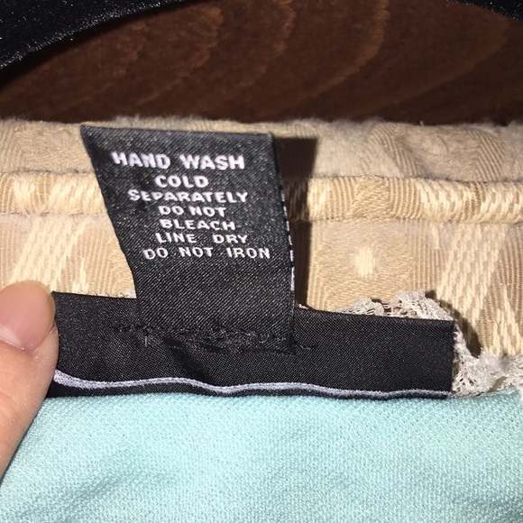 Inc Victorian top (like new) - Picture 4 of 4